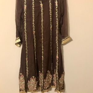 Pakistani/Indian Outfit